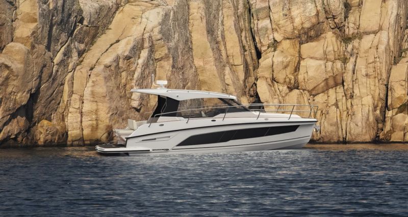 Grandezza 30 CA (2023&ndash;) &ndash; Moderni matkavene - Ensiesittely - Totalvene.fi