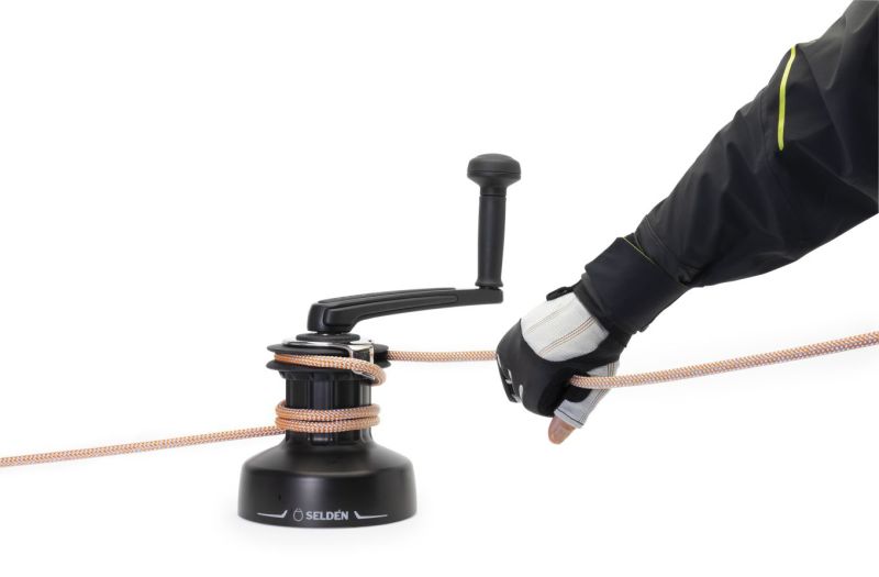 Selden S- ja E-vinssit sek&auml; Racing-vinssikampi (2024&ndash;) &ndash; Vinssit ja kisakampi - Ensiesittely - Totalvene.fi