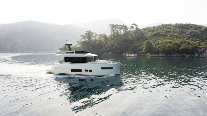 Sirena 48 (2024&ndash;) &ndash; Kohtuullisesti kaikkea - Ensiesittely - Totalvene.fi