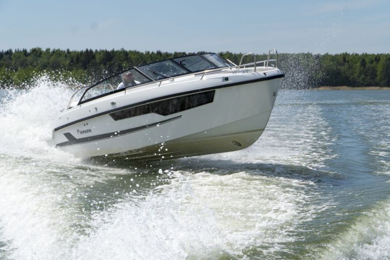 Yamarin 67 Day Cruiser (2022&ndash;) &ndash; Bulevardisportti - Testi - Totalvene.fi