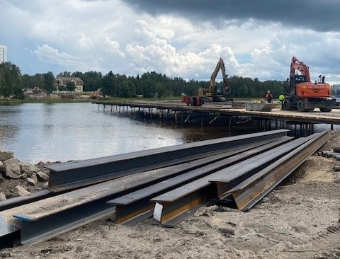 Hartaan&shy;saaren venev&auml;yl&auml;n k&auml;ytt&ouml;&auml; rajoitettiin &ndash; Oulun Asuntomessuille rakennetaan silta - Uutinen - Totalvene.fi