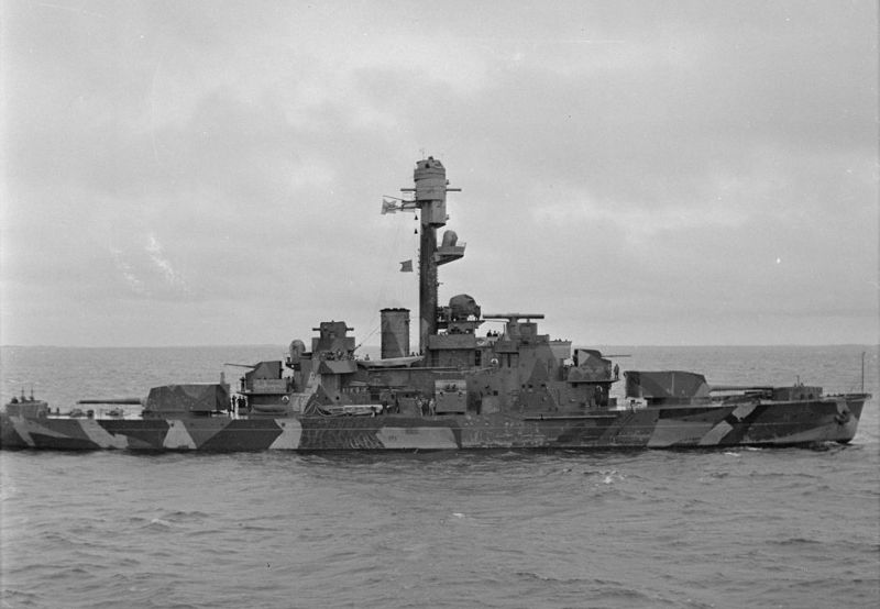 Arandalla tutkitaan panssarilaiva Ilmarisen riskihylky&auml; &ndash; Hylyn tankeissa voi olla jopa 100 000 litraa poltto&ouml;ljy&auml; - Uutinen - Totalvene.fi