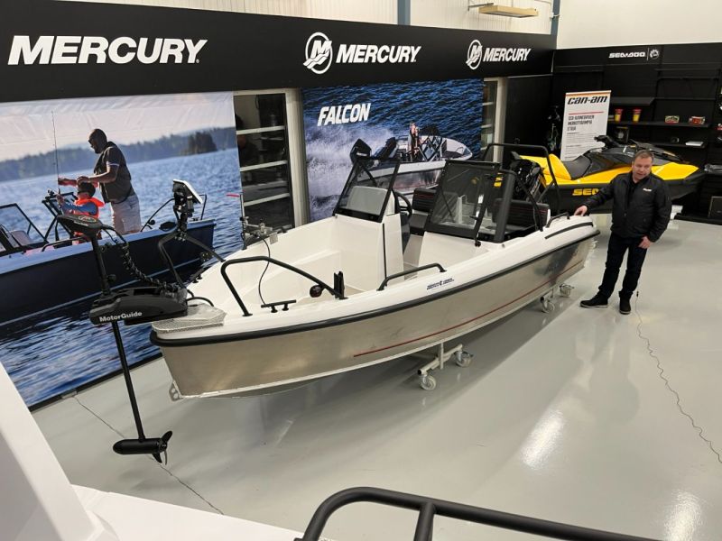 Vesij&auml;rven palvelut paranevat entisest&auml;&auml;n  &ndash; Niemen satamaan uusi venemyym&auml;l&auml; ja palvelupiste - Uutinen - Totalvene.fi