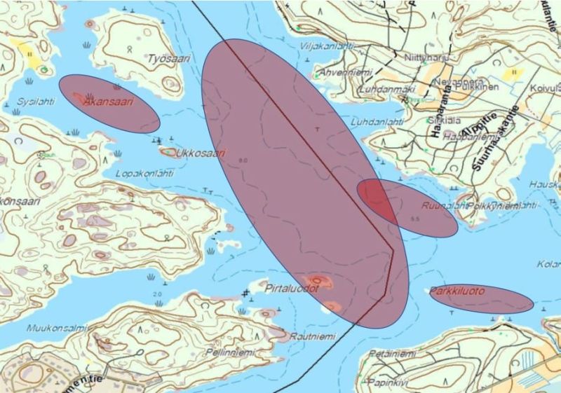 Pohjoistuuli vaikeuttaa &ouml;ljyp&auml;&auml;st&ouml;n puhdistust&ouml;it&auml; Saimaalla &ndash; Veneily on toistaiseksi kielletty Kolarinlahden alueella - Uutinen - Totalvene.fi