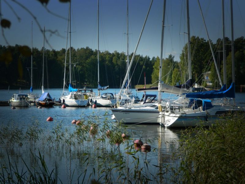 Bensavarkaat j&auml;iv&auml;t poliisin haaviin Sysm&auml;ss&auml; &ndash; Kanistereita yh&auml; kateissa - Uutinen - Totalvene.fi