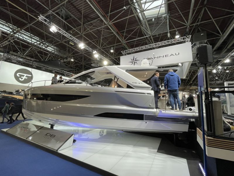 Boot D&uuml;sseldorf 2023: Jeanneau DB/37 &ndash; Bilevene ja perhevene - Video - Totalvene.fi