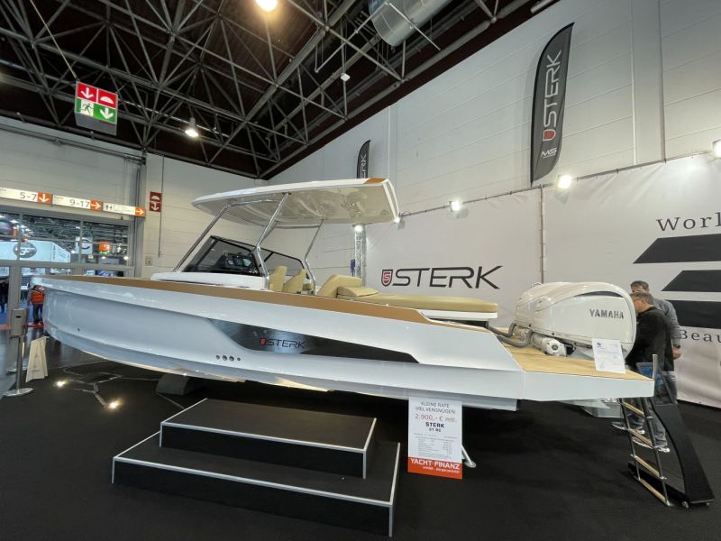 Boot D&uuml;sseldorf 2023: Sterk 31 RC &ndash; Vauhtia varattuun luokkaan - Video - Totalvene.fi