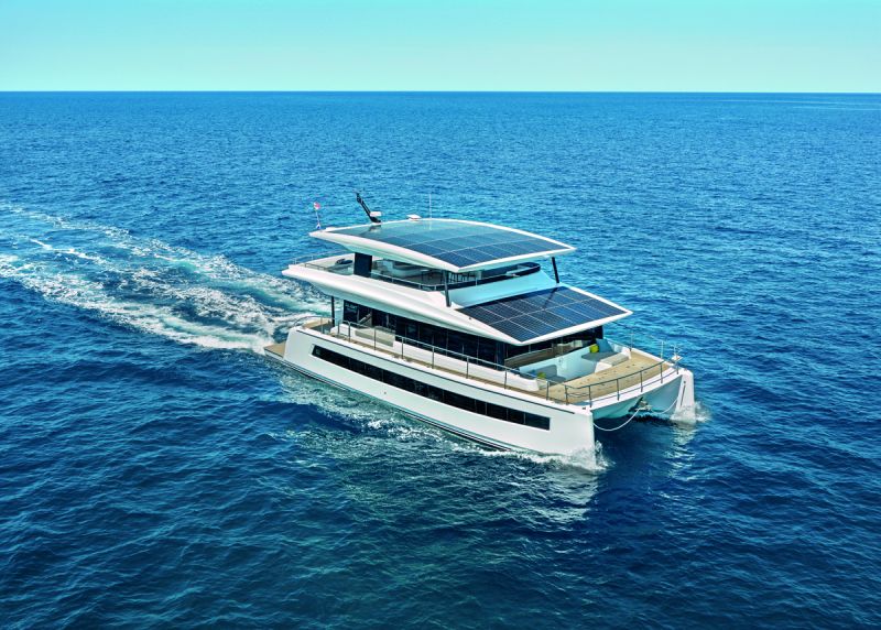 Silent 62 3-Deck Open (2025&ndash;) &ndash; Kerroskakku kattosalongilla - Ensiesittely - Totalvene.fi