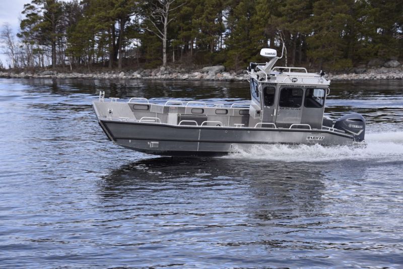 MS Boat CWA 800 WT (2016&ndash;) &ndash; Saaristoyritt&auml;j&auml;n ty&ouml;juhta - Kokeilu - Totalvene.fi