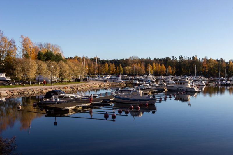 Kaksi nuorta miest&auml; l&ouml;ytyi kuolleena veneest&auml; Haukilahdessa &ndash; Todenn&auml;k&ouml;inen syy h&auml;k&auml;myrkytys - Uutinen - Totalvene.fi