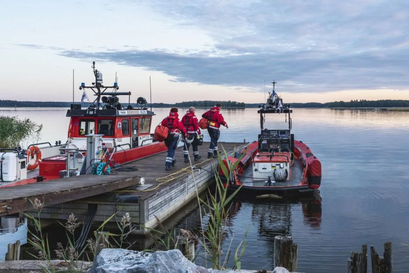 Meripelastajat ottavat mittaa toisistaan Naantalissa &ndash; Yleis&ouml;ll&auml; on harvinainen mahdollisuus seurata kilpailua l&auml;helt&auml; - Uutinen - Totalvene.fi