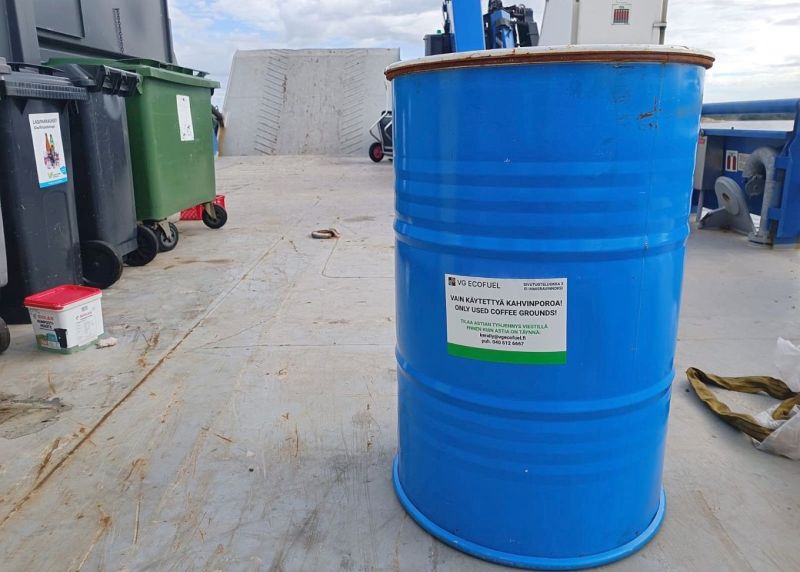 Paistinrasvan ja kahvinporojen ker&auml;yskokeilu Saaristomerell&auml; &ndash; J&auml;tteist&auml; tehd&auml;&auml;n biopolttoainetta  - Uutinen - Totalvene.fi