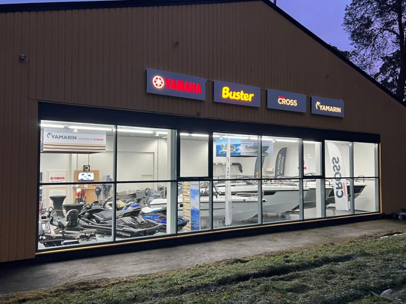 Uusi veneliike Vaasaan &ndash; Platinum Boats aloittaa Buster-, Cross-, Yamarin- ja Yamaha-j&auml;lleenmyyj&auml;n&auml; - Uutinen - Totalvene.fi