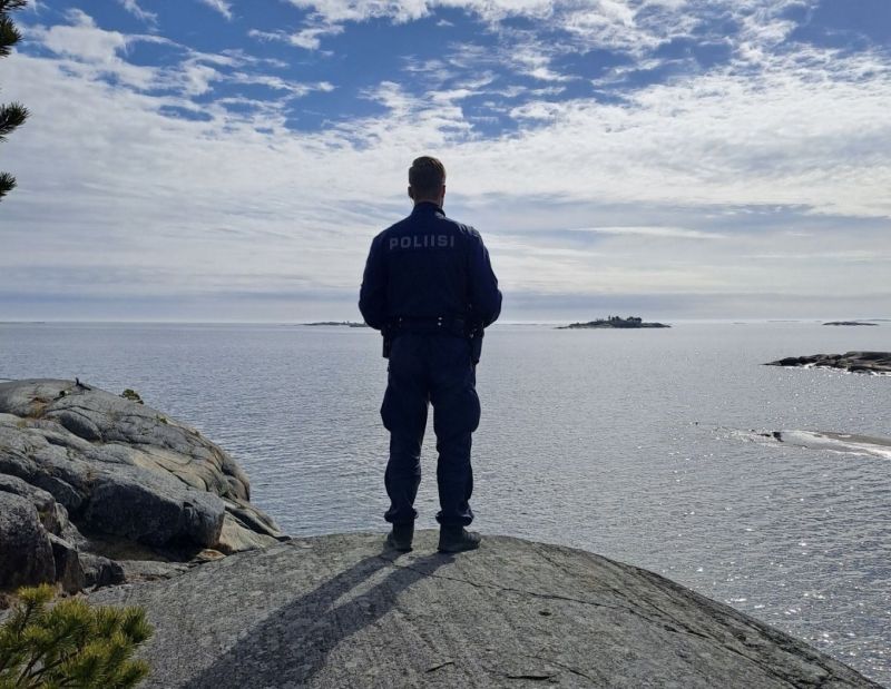 Per&auml;moottoriosia vieneen j&auml;rjest&auml;ytyneen rikollisorganisaation j&auml;seni&auml; kiinni &ndash; Osa satojen tuhansien eurojen arvoisesta rikoshy&ouml;dyst&auml; saatu takavarikoitua - Uutinen - Totalvene.fi