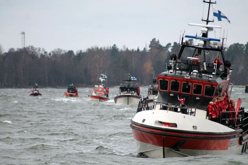 Kunnioitus merelle menehtyneille  &ndash; Meripelastajien perinteinen alusparaati ajetaan marraskuun alussa - Uutinen - Totalvene.fi