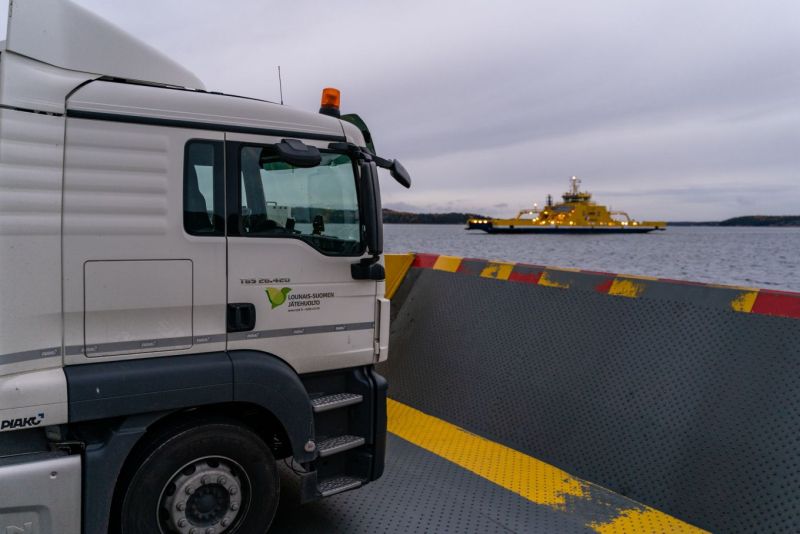 K&auml;ytt&ouml;kelpoisen tavaran vastaanotto mukana osassa Siiran pys&auml;hdyksi&auml;  &ndash; Rannikon Siiraan voi piipahtaa my&ouml;s veneell&auml; - Uutinen - Totalvene.fi