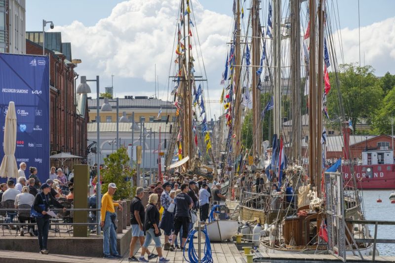 Tall Ships Races saavutti yleis&ouml;tavoitteensa Helsingiss&auml; &ndash; Suuret laivat houkuttelivat satojatuhansia k&auml;vij&ouml;it&auml; p&auml;&auml;kaupungin keskustaan - Uutinen - Totalvene.fi