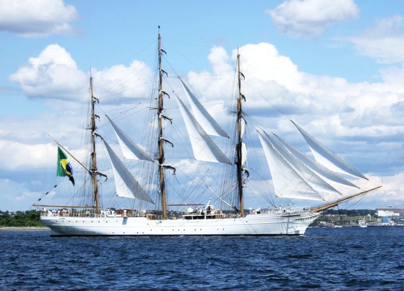 The Tall Ships Races Helsinki 2024 tuo kaupunkiin yli 50 purjealusta &ndash; Yli satametrinen Dar Mlodziezy sek&auml; brasilialainen Cisne Branco tapahtuman vetonauloina  - Uutinen - Totalvene.fi