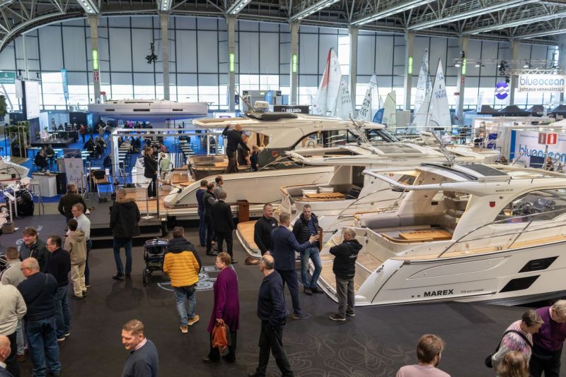 Vene 24 B&aring;t -messuilla 57 000 k&auml;vij&auml;&auml; &ndash; K&auml;vij&auml;m&auml;&auml;r&auml; pieneni mutta kauppaa tehtiin viime vuoden malliin - Uutinen - Totalvene.fi