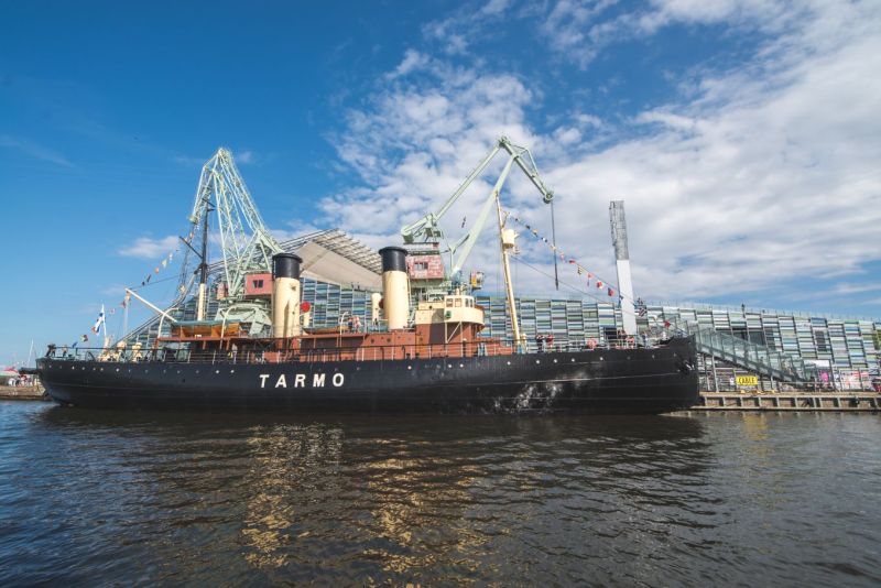 Museokortin erikoispalkinto my&ouml;nnettiin Suomen merimuseolle  &ndash; J&auml;&auml;nmurtaja Tarmo sai yleis&ouml;n kananlihalle - Uutinen - Totalvene.fi