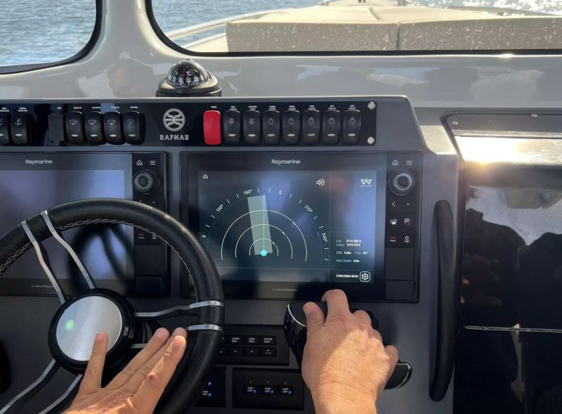 Raymarine ja WatchIt yhdist&auml;v&auml;t voimansa &ndash; T&ouml;rm&auml;ysvaroitin karttaplotteriin - Uutinen - Totalvene.fi