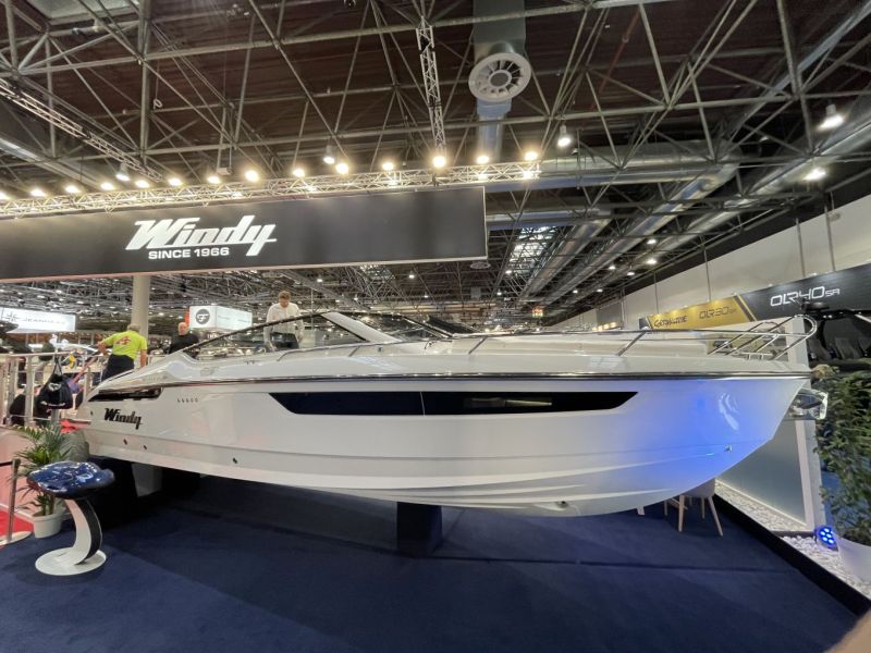 Boot D&uuml;sseldorf 2024: Windy 29 Huracan &ndash; Modernisti perinteiseen tapaan - Video - Totalvene.fi