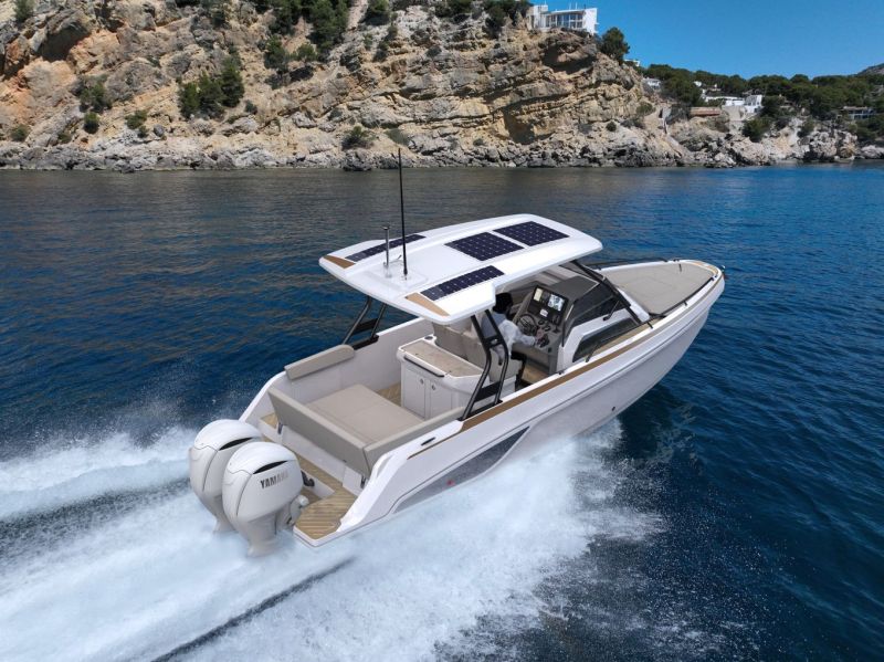 Sterk 26 (2026&ndash;) &ndash; Saksalaista ajamisen iloa - Ensiesittely - Totalvene.fi