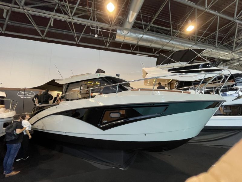 Boot D&uuml;sseldorf 2025: Sancak SVT 9.20 &ndash; Matkavene dieselkoneella, edullisesti - Video - Totalvene.fi