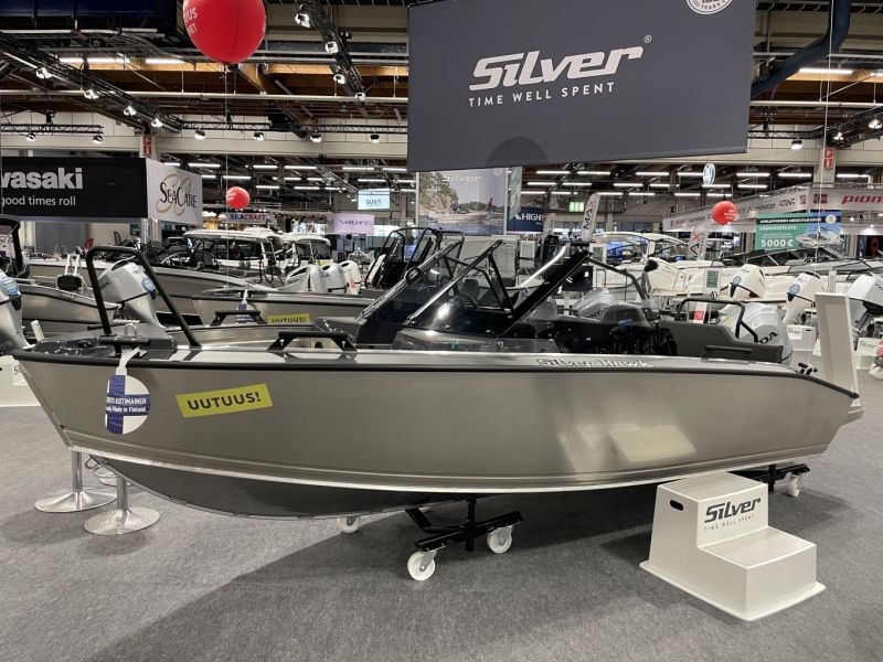 Vene 25 B&aring;t: Silver Hawk SCX ja BRX &ndash; Alumiinia ylt&auml; p&auml;&auml;lt&auml; - Reportaasi - Totalvene.fi