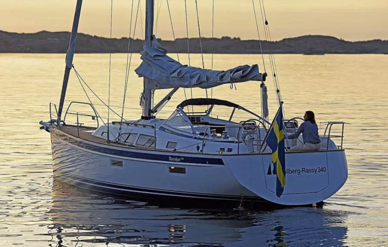 Hallberg-Rassy lomauttaa joka kolmannen ty&ouml;ntekij&auml;n &ndash; "Trumpin tullit lamauttavat markkinoita" - Uutinen - Totalvene.fi