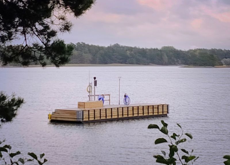 Roope toi uuden septin Kirjaisiin  &ndash; Palvelut paranevat idyllisess&auml; saaristokyl&auml;ss&auml; - Uutinen - Totalvene.fi