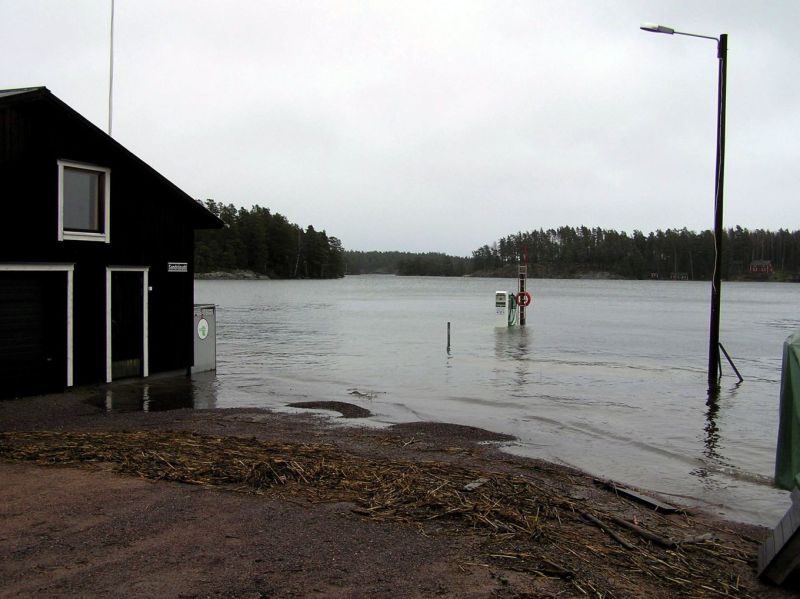 Raaseporilainen kauppa-huoltamo talousvaikeuksissa &ndash; Sandn&auml;suddin kaupan ja huoltamon tulevaisuus liipasimella - Uutinen - Totalvene.fi