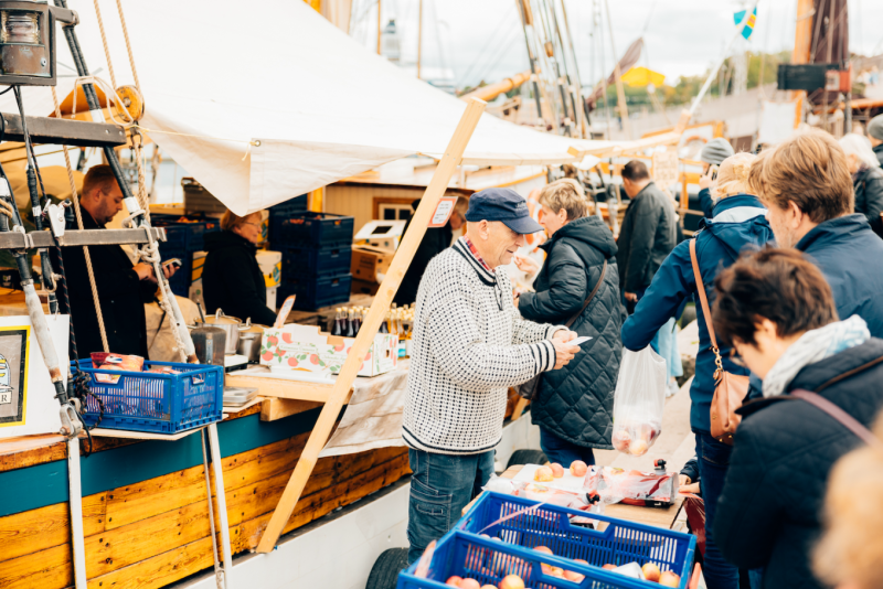 Stadin Silakkamarkkinat 5.&ndash;11.10.2025 &ndash; Meren makuja ja syksyist&auml; tunnelmaa - Uutinen - Totalvene.fi