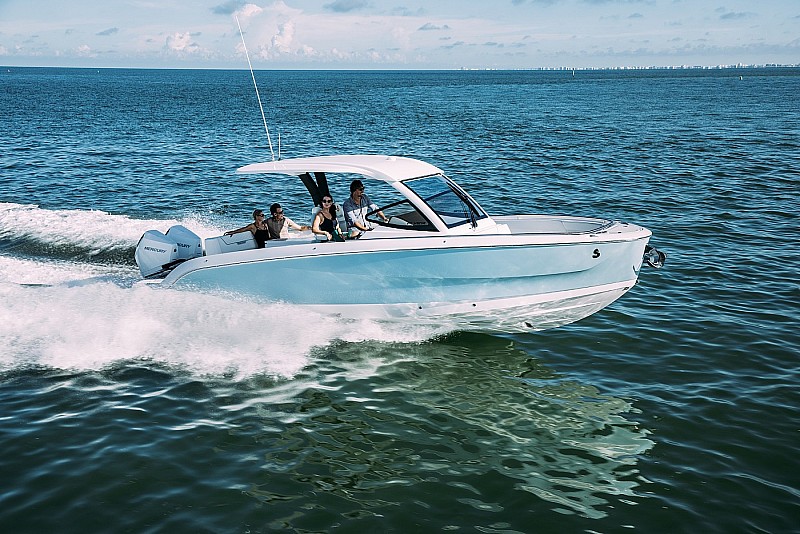 Beneteau Flyer 30 (2027&ndash;) &ndash; Amerikan malliin - Ensiesittely - Totalvene.fi