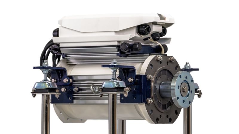 Vetus E-Line 220M (2026&ndash;) &ndash; Tuplasti tehoa s&auml;hk&ouml;sarjaan - Ensiesittely - Totalvene.fi