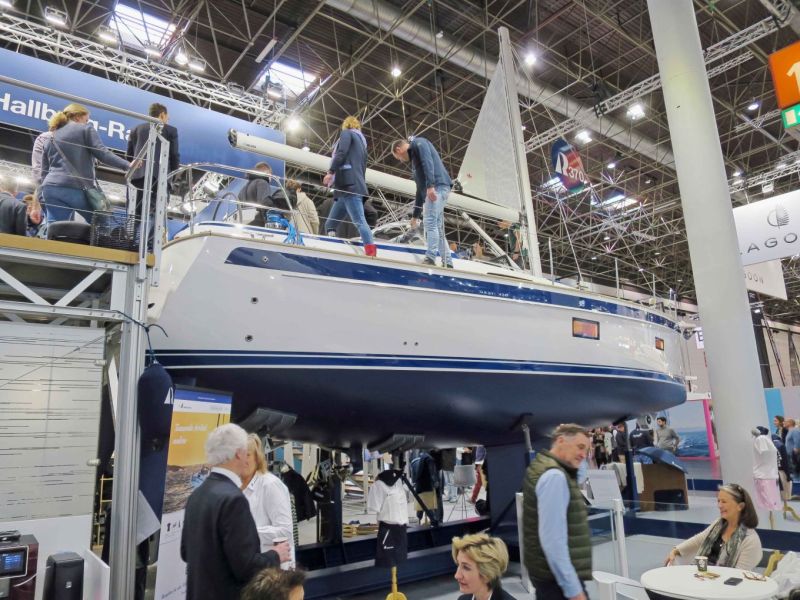 Boot 2026: Beneteau First 30 ja Hallberg-Rassy 370 &ndash; Suomeen tulevat messut&auml;hdet - Reportaasi - Totalvene.fi