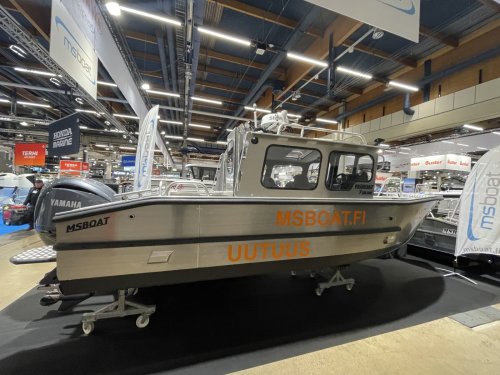 Vene 26 B&aring;t: Max 68 Cabin S ja MS Boat 7 Silent &ndash; Kovaan ajoon - Reportaasi - Totalvene.fi
