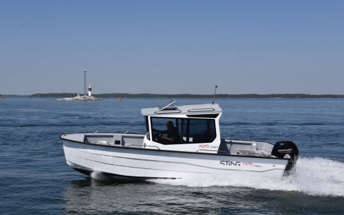 Sting 725 Pro Cabin XL (2024&ndash;) &ndash; Arkista luksusta ilman kiiltoa - Testi - Totalvene.fi