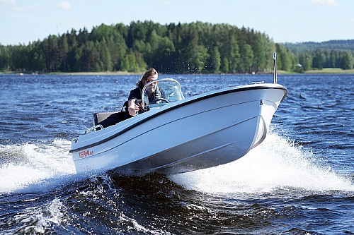 Terhi 400 CC (2026&ndash;) &ndash; Nuori kapinallinen  - Kokeilu - Totalvene.fi