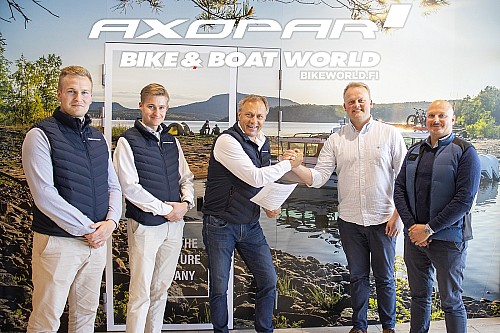 Bike & Boat Worldin venevalikoima laajenee Axoparilla &ndash; Helsingin Boat Worldiin aukeaa Axopar Test Center - Uutinen - Totalvene.fi