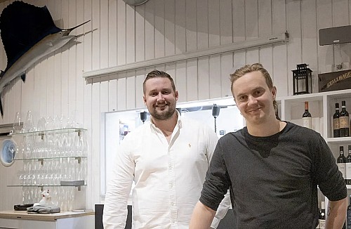 Uusi ravintola avattu Helln&auml;sin satamaan &ndash; L&auml;nsirannikolla n&auml;kyy merkkej&auml; veneilymatkailun uudesta noususta - Reportaasi - Totalvene.fi