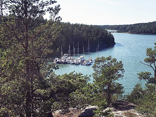 P&auml;hkin&auml;isten viralliset avajaiset 6.6.2026 &ndash; Saaren palvelut siirtyv&auml;t uuden yritt&auml;j&auml;n vastuulle - Uutinen - Totalvene.fi