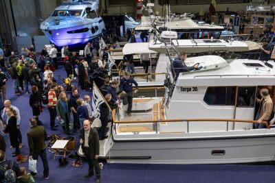 Vene 26 B&aring;t: Messujen vene -finalistit &ndash; Messuilla palkitaan parhaat ja toimivimmat veneuutuudet - Uutinen - Totalvene.fi