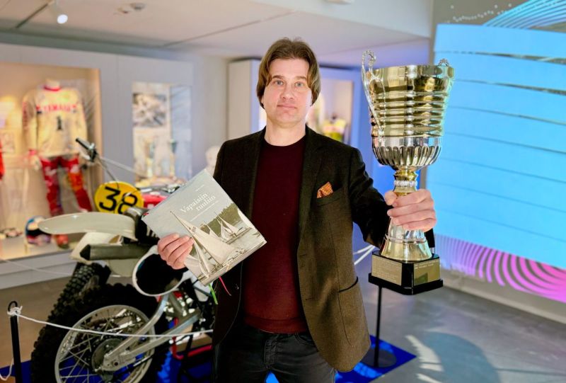 Vuoden urheilukirja &ndash; Ty&ouml;v&auml;en pursiseuran juhlateos sai tunnustusta - Uutinen - Totalvene.fi
